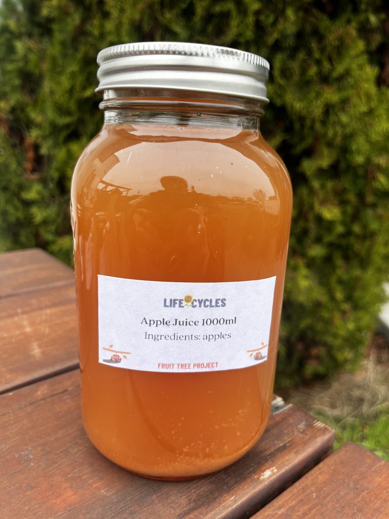 Image of a a Jar of Apricot Juice 100ml made by Lifecycles